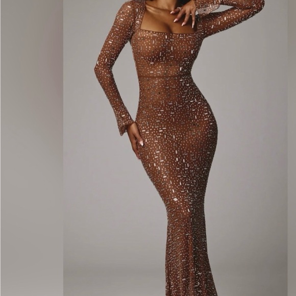 ‼️WOW‼️OhPolly Dress SEXY brown Mocha color LONG SLEEVE MAXI RHINESTONES DRESS‼️ - Picture 4 of 11